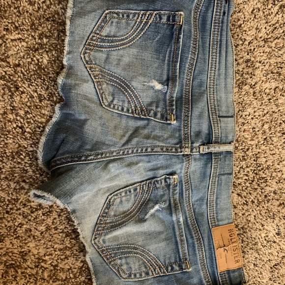 Hollister Jean shorts - Picture 3 of 4